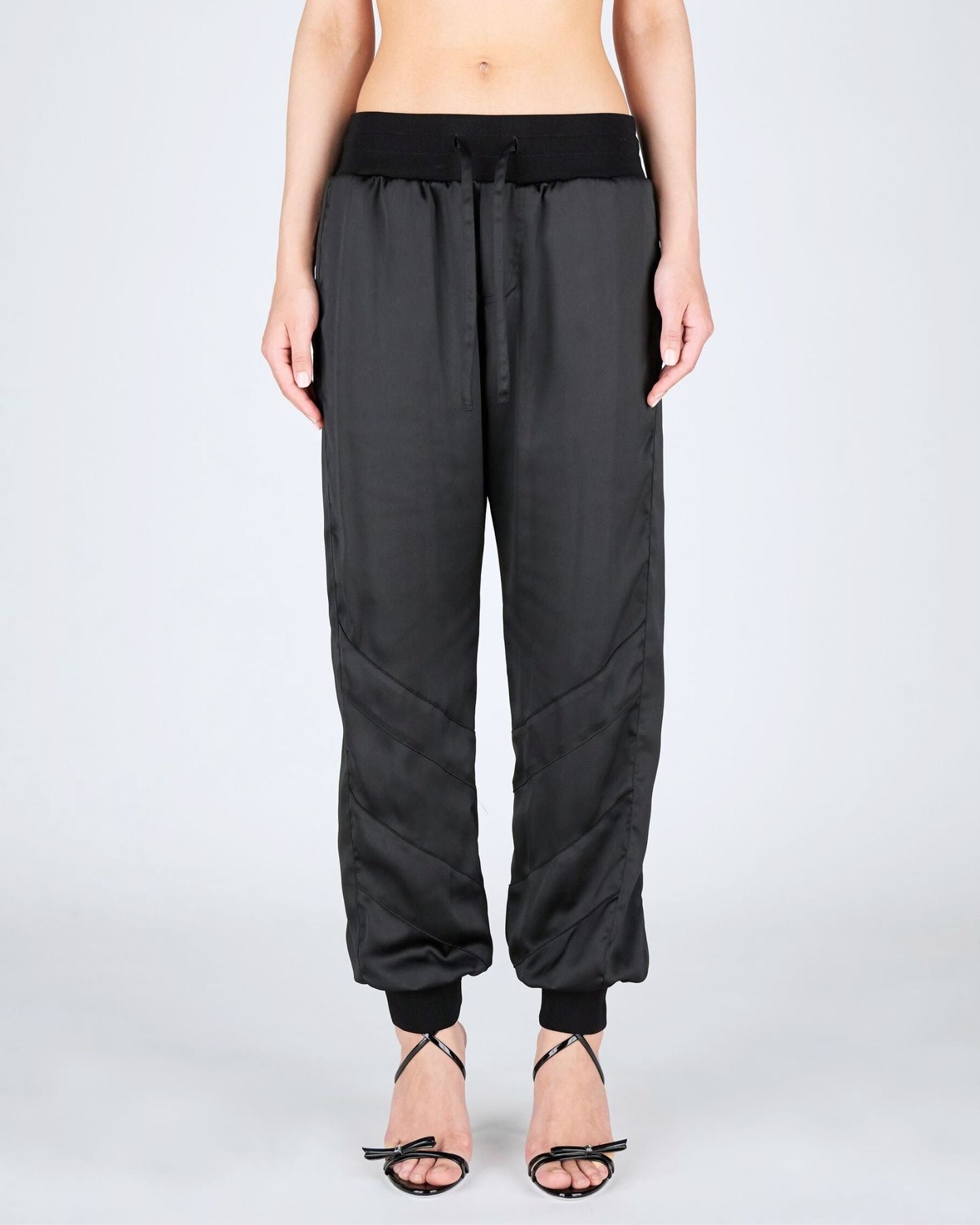 Dsquared2 Pantalone S75KB0364/S78176900 - SanShopLuxury - 2024, 36, 38, 40, 42, Abbigliamento, Donna, Dsquared2, Idoneo, Nero, Outlet, Pantalone, Primavera/Estate, SS24