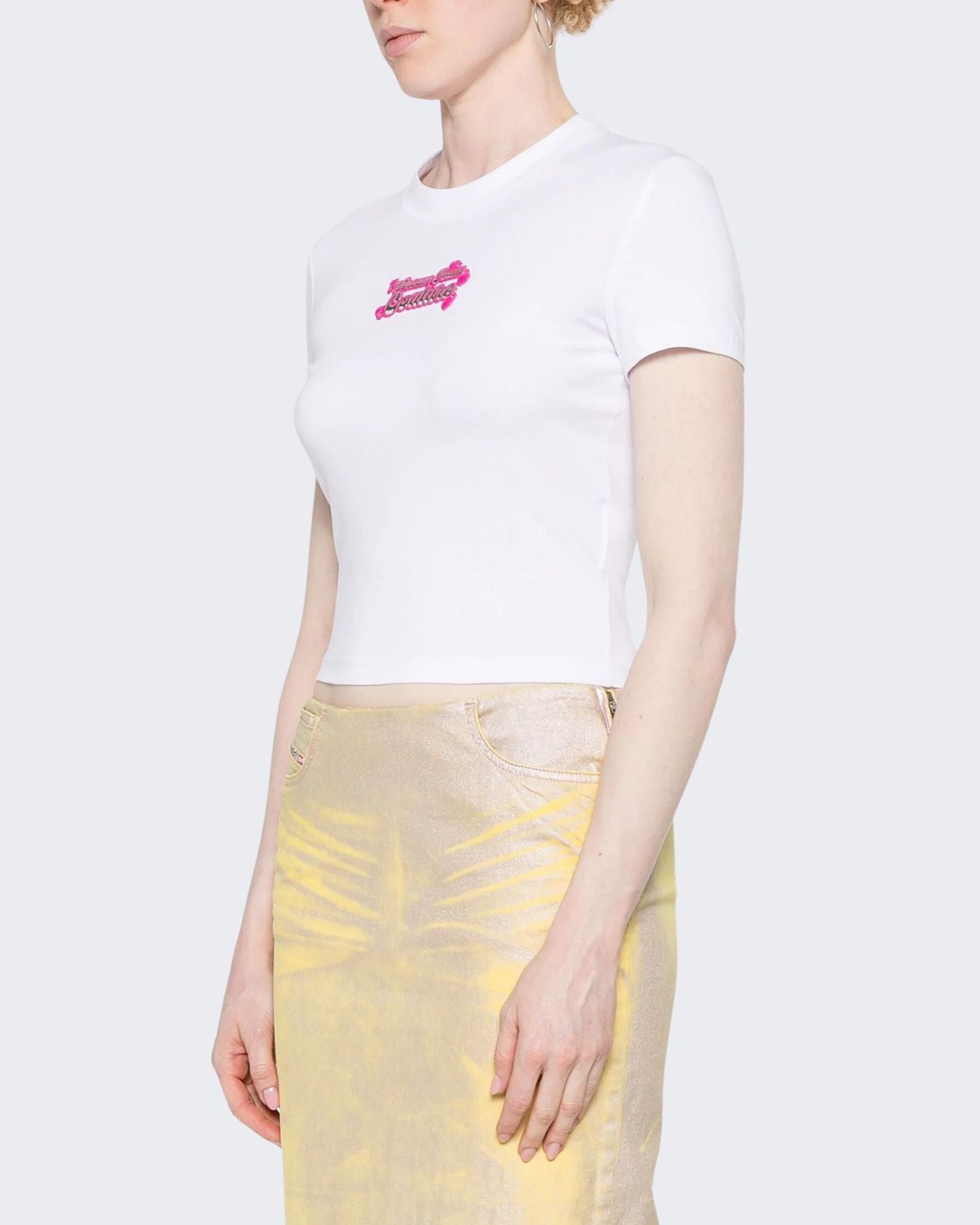 Versace Jeans Couture T-Shirt 76HAHG08/CJ02G003 - SanShopLuxury - 2024, Abbigliamento, Bianco, Crop, Donna, Idoneo, L, Outlet, Primavera/Estate, SS24, T-Shirt, Versace Jeans Couture, XL