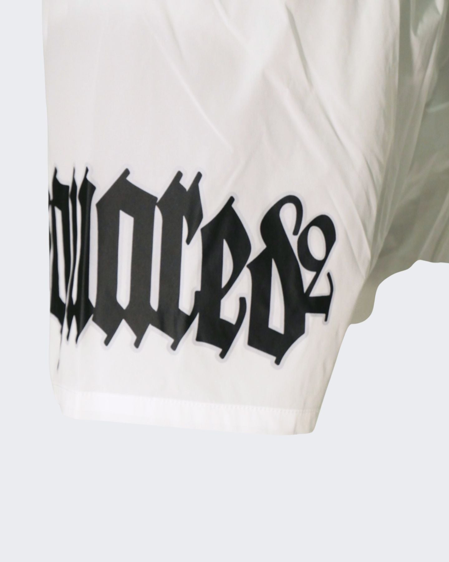 Dsquared2 Costume D7B8P5470 - SanShopLuxury - 2024, 44, 46, 48, 50, 52, 54, Abbigliamento, Beachwear, Bianco, Bianco-Nero, Costume, Dsquared2, Idoneo, Nero, Nero-Bianco, Outlet, Pantaloncino, Primavera/Estate, SS24, Uomo