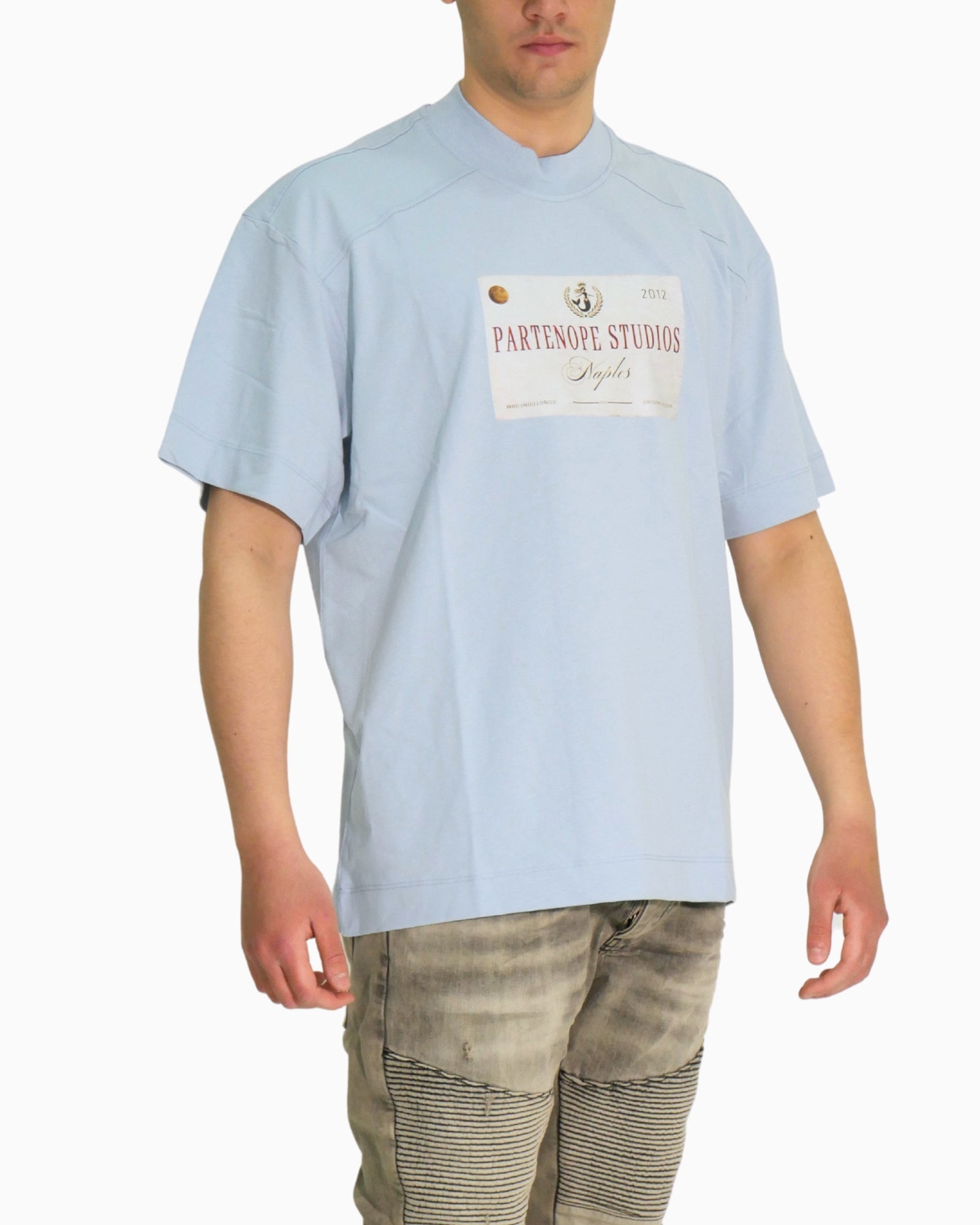 T-Shirt Donotconform TEE5012-A - SanShopLuxury - 2025, Abbigliamento, Azzurro, Donotconform, Idoneo, L, M, New, Primavera/Estate, S, SS25, T-Shirt, Ultimo, Uomo, XL