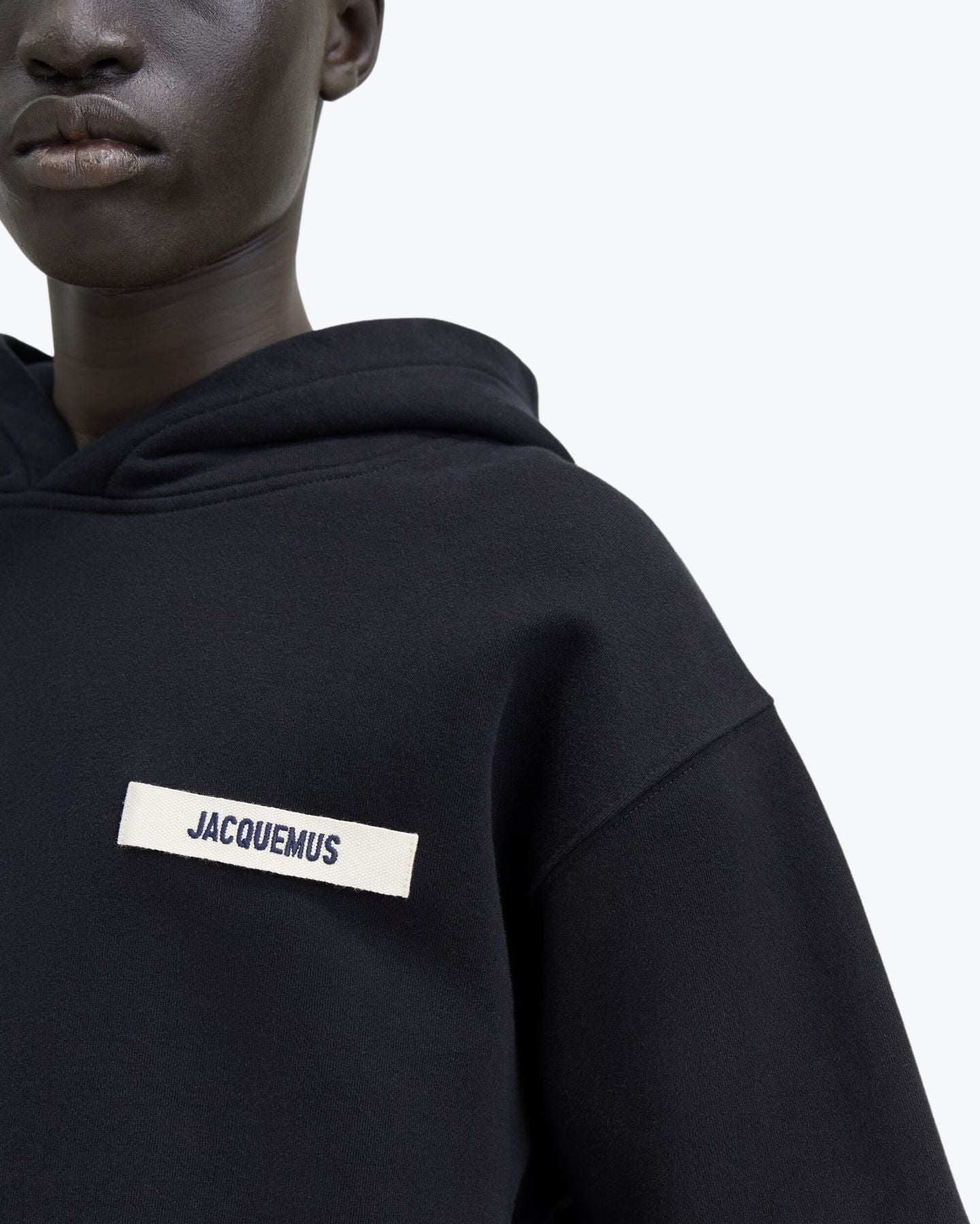 Jacquemus Felpa 245JS247-2036-990 - SanShopLuxury - 2024, Abbigliamento, Autunno/Inverno, Carry Over, Felpa, Idoneo, Jacquemus, L, M, Nero, S, Uomo, XL, XS, XXL