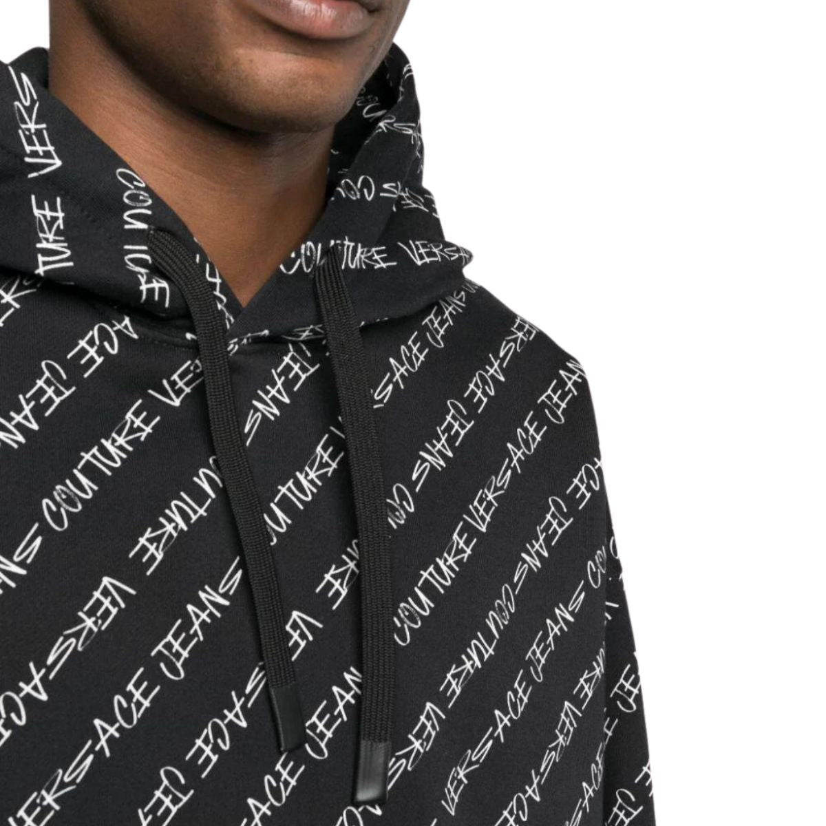 Versace Jeans Couture Felpa 75GAI3C0 FS103 - SanShopLuxury - 2023, 2XL, Abbigliamento, Autunno/Inverno, Con Cappuccio, Felpa, FW23, Idoneo, L, M, Nero, Outlet, Uomo, Versace Jeans Couture, XL