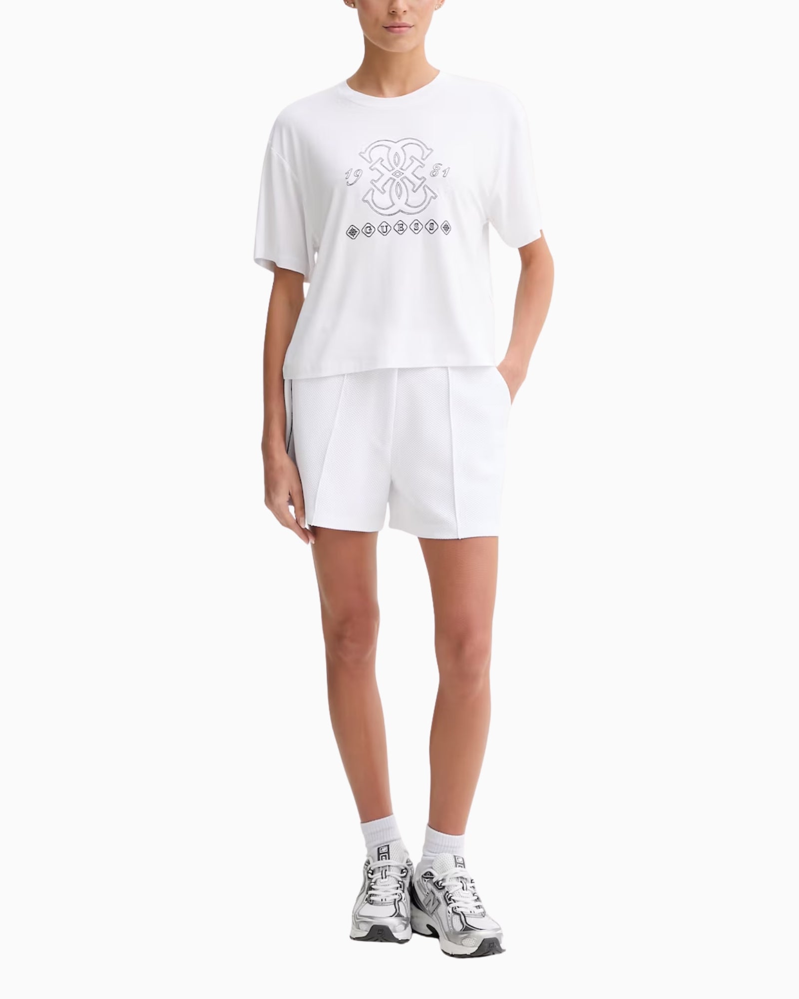 Guess Short V6GD01 K2927 G011