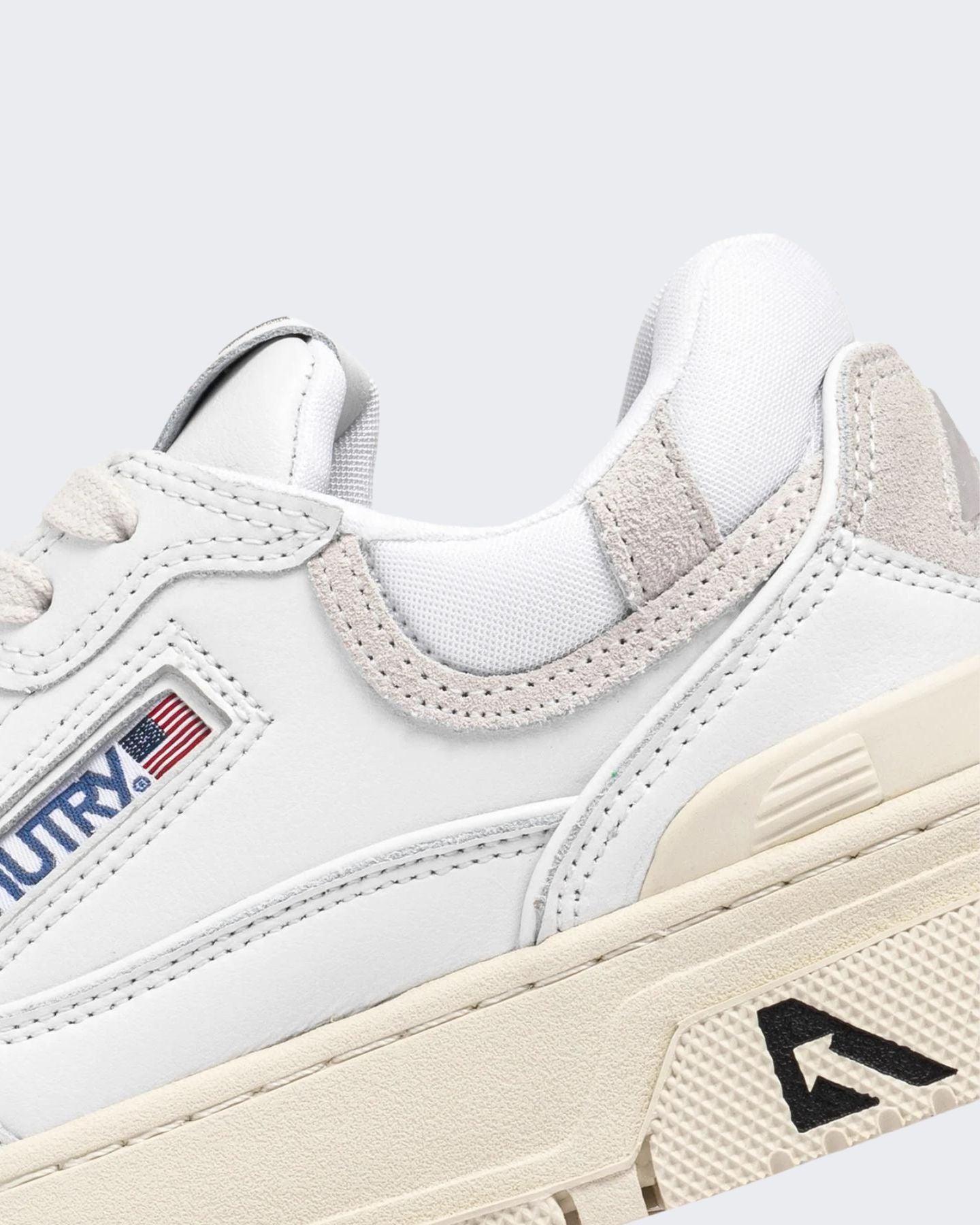 Autry Sneakers ROLM/MM15 - SanShopLuxury - 2024, 40, Autry, Bianco, Calzature, Outlet, Primavera/Estate, Sneakers, SS24, Stellato, Uomo