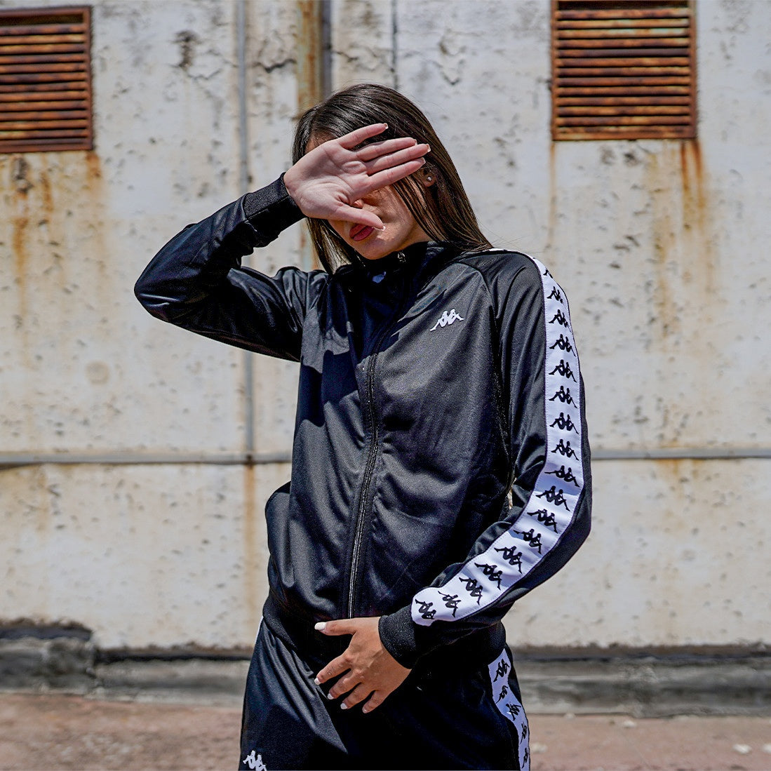 Kappa Felpa 301PSC0 C73 - SanShopLuxury - -50%, 2020, Abbigliamento, Donna, Felpa, Kappa, M, Nero, Outlet, Primavera/Estate, SS20, XL